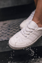 The Kydra Shoes (White) - Water Repellent